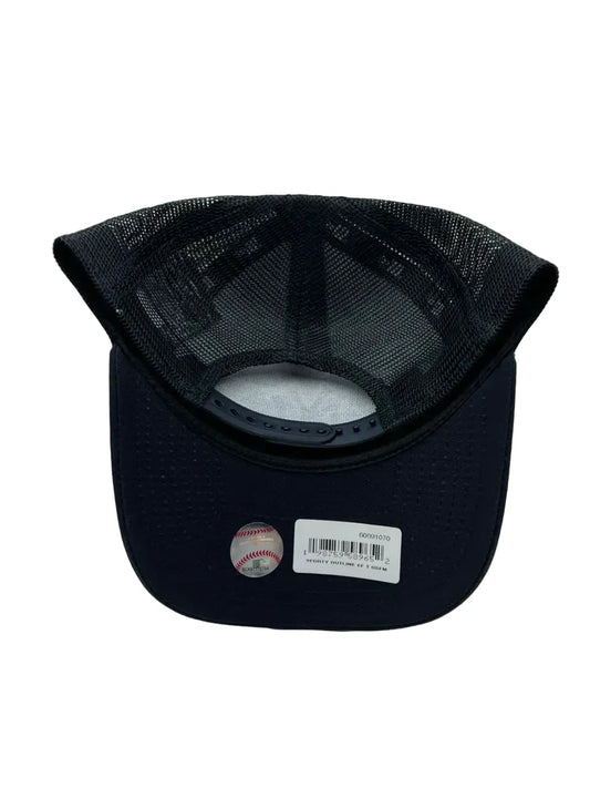 Yankees Trucker