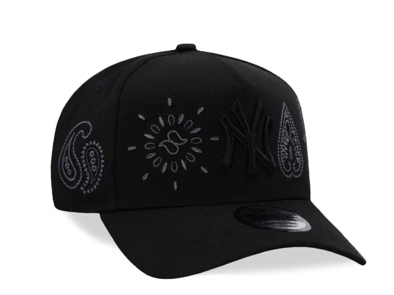 New York Yankees Black Paisley Edition