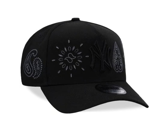 New York Yankees Black Paisley Edition