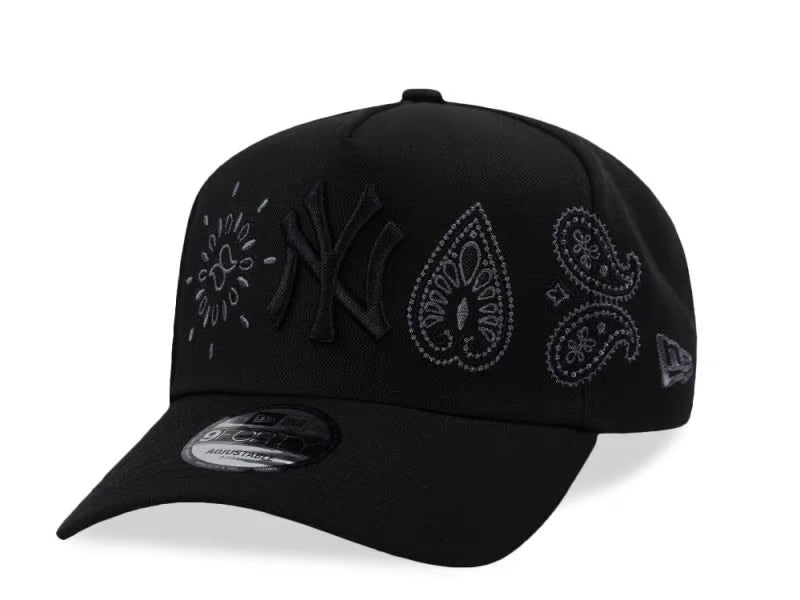 New York Yankees Black Paisley Edition