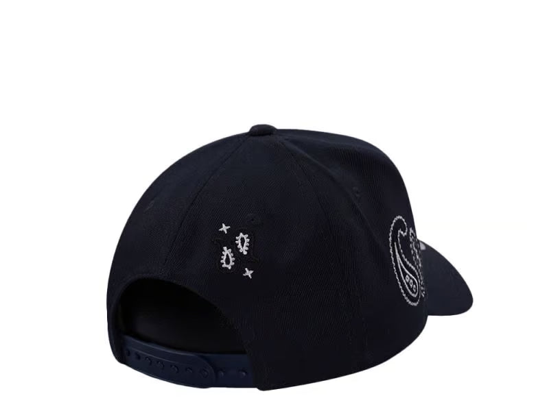 New York Yankees Black Paisley Edition