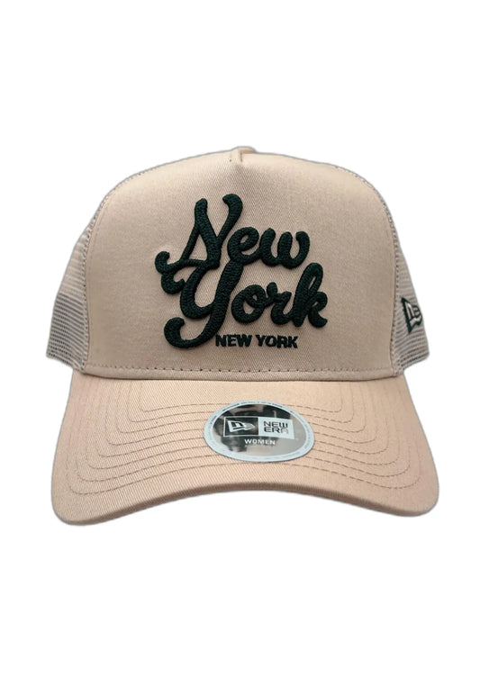 NEW ERA CITY. A-FRAME TRUKER ROSA PASTEL