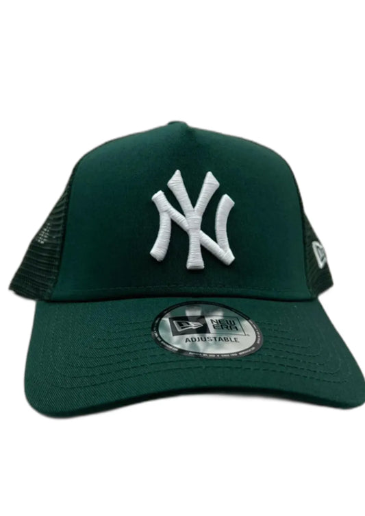 Yankees Trucker