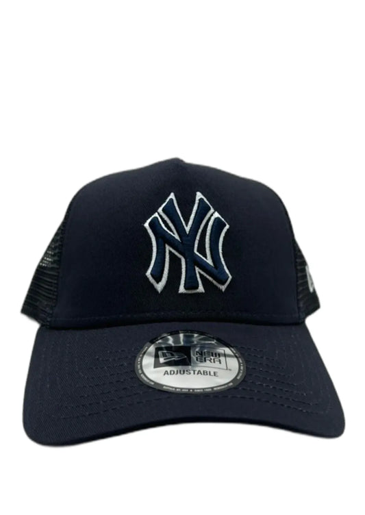 Yankees Trucker